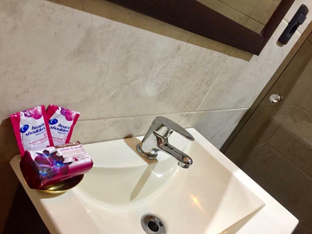 כרמלו Hospedaje “ El Segoviano “ מראה חיצוני תמונה